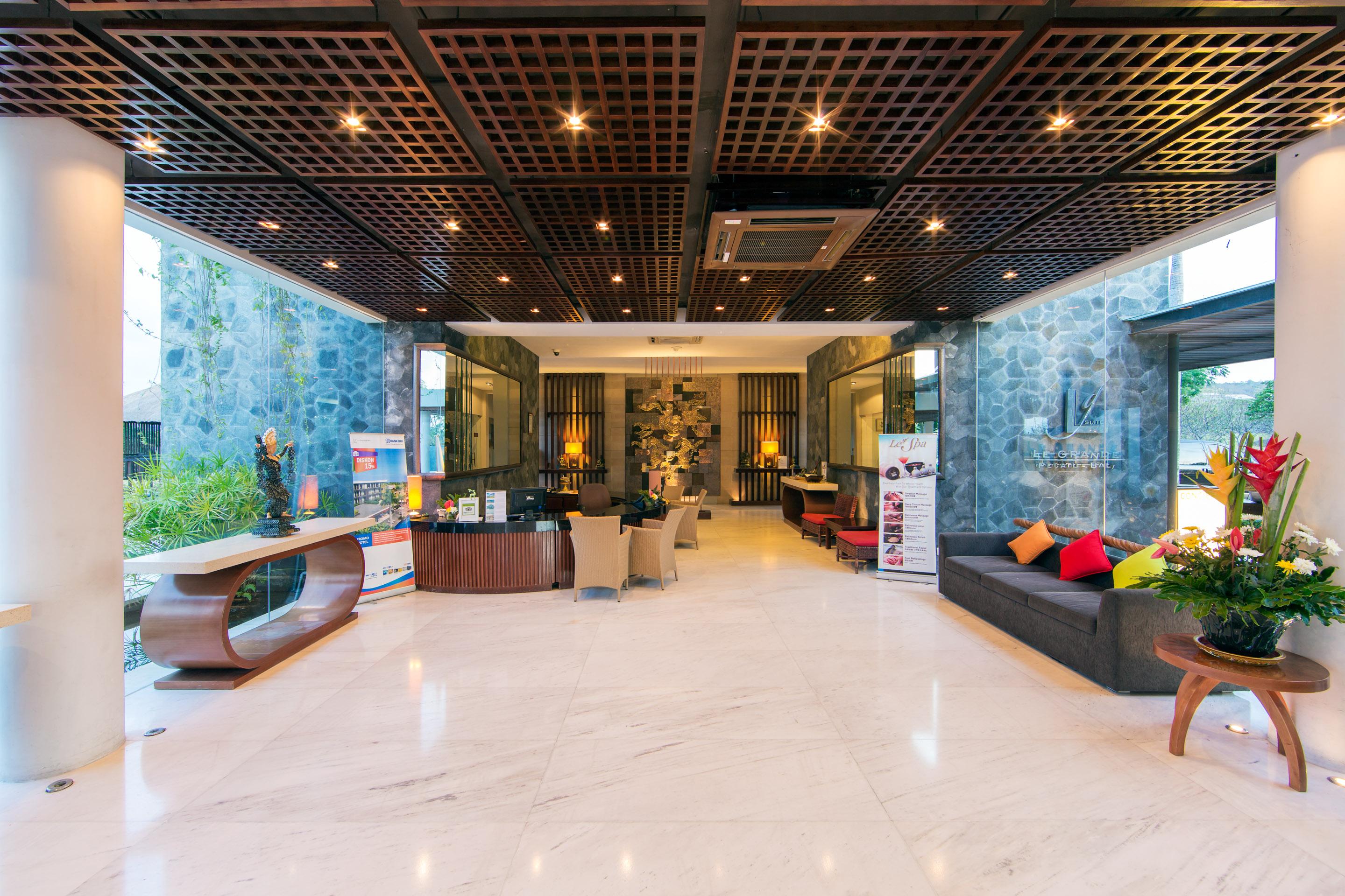 Hotel Le Grande Bali Uluwatu Zewnętrze zdjęcie Lobby