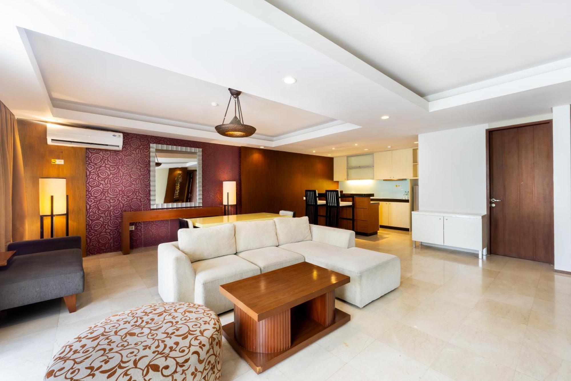 Hotel Le Grande Bali Uluwatu Zewnętrze zdjęcie A living room in a condominium