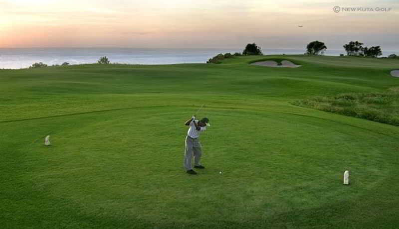 Hotel Le Grande Bali Uluwatu Zewnętrze zdjęcie Golf
