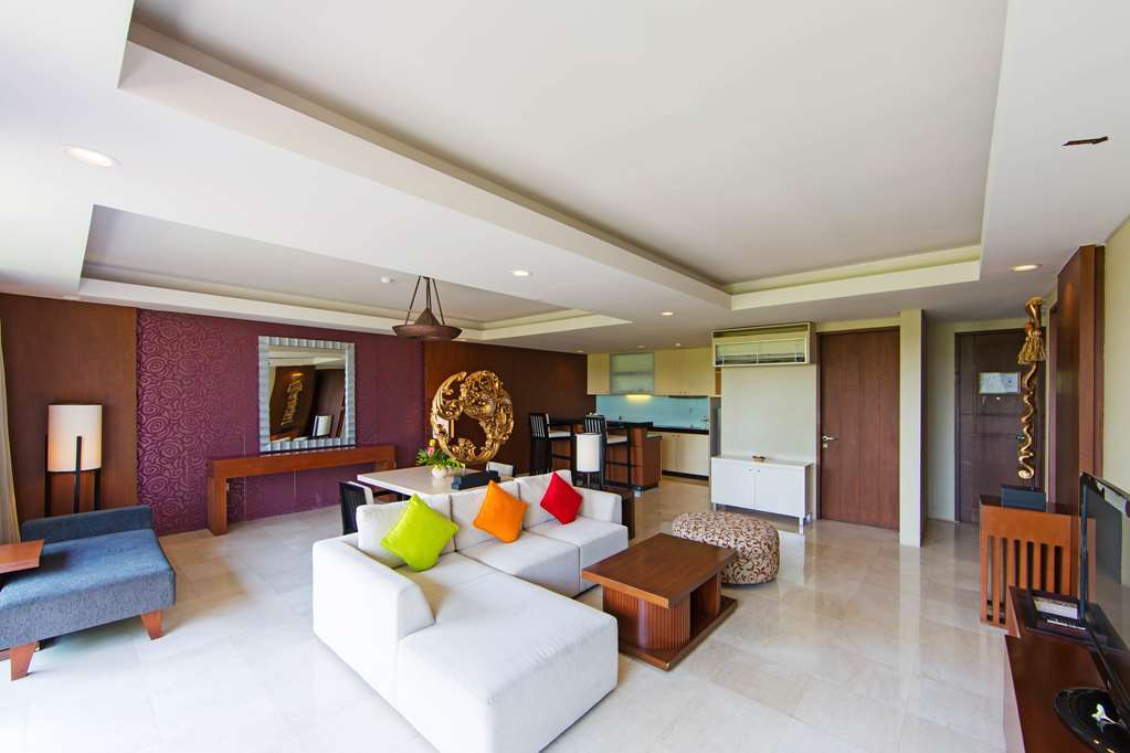 Hotel Le Grande Bali Uluwatu Pokój zdjęcie Living room